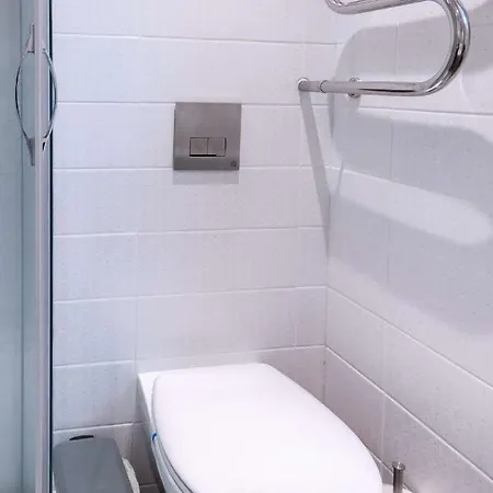 Jaani Apartment